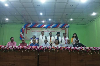 নেত্রকোনায় শিল্পকলা একাডেমি সন্মাননা প্রদান