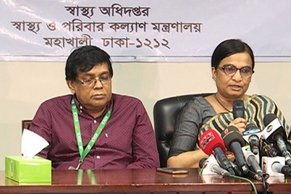 করোনা নিয়ে আতঙ্কিত না হয়ে প্রয়োজনে জনসমাগম এড়িয়ে চলুন : আইইডিসিআর