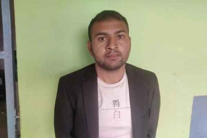 সাবেক স্ত্রীর অশ্লীল ছবি ফেসবুকে পোস্ট করায় স্বামী গ্রেফতার