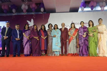 ৮ নারীকে সম্মাননা দিল ফ্রিডম স্যানিটারি