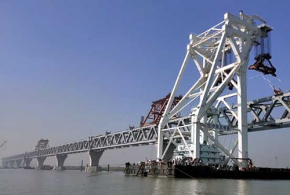 দৃশ্যমান হল পদ্মাসেতুর ৩৯০০ মিটার 