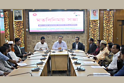 মাস্ক-স্যানিটাইজারের সংকট সৃষ্টিকারীদের বিরুদ্ধে কঠোর ব্যবস্থা 