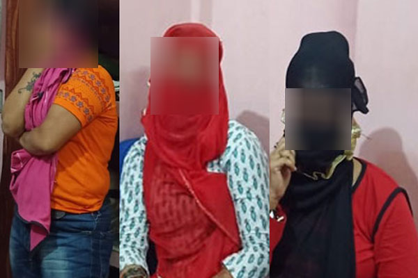 খদ্দের সেজে ‘পার্লারে’ পুলিশ, আটক তিন নারী