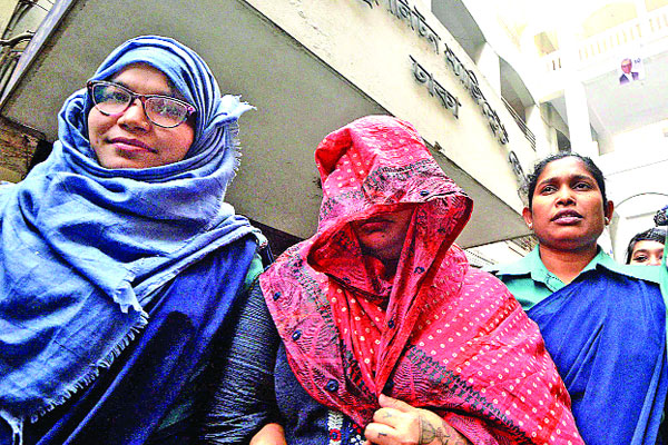 পাপিয়া দম্পতি ১৫ দিনের রিমান্ডে