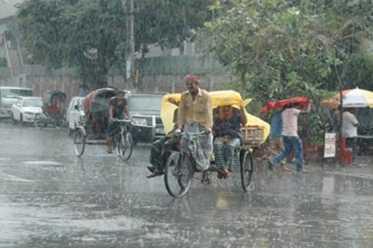 শুক্রবার রাত থেকে বজ্রসহ বৃষ্টিপাতের সম্ভাবনা