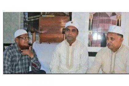করোনা প্রতিরোধে ঠাকুরগাঁওয়ে মসজিদে মসজিদে ওসির সচেতনতামূলক প্রচারণা