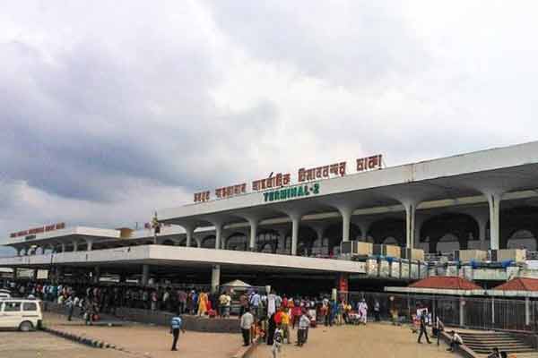 শাহজালাল থেকে ফেরত পাঠানো হলো মার্কিন নাগরিকসহ দু'জনকে 