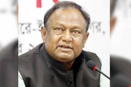 আতঙ্কিত হয়ে অতিরিক্ত পণ্য কিনবেন না: টিপু মুনশি