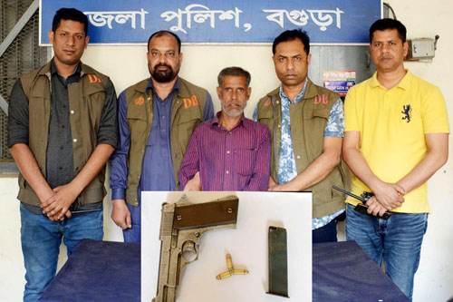 বগুড়ায় বিদেশী পিস্তল গুলি ও ফেন্সিডিলসহ গ্রেফতার ৩