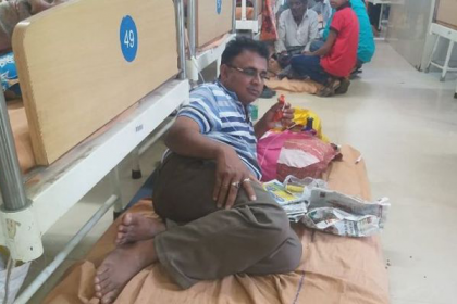করোনা আতঙ্ক : গোমূত্র খেয়ে যুবক অসুস্থ