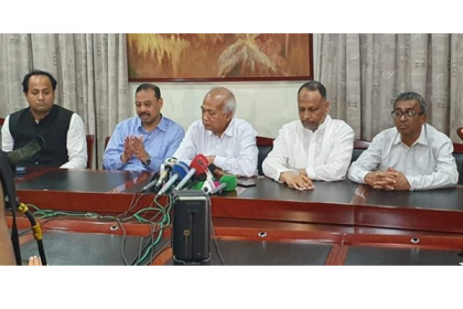 দলীয় সমর্থনের বাইরে কোনো প্রার্থী থাকবে না : মোশাররফ

