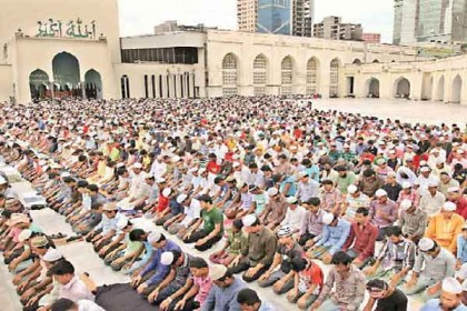 বাসায় সুন্নত পড়ে জুমায় আসার আহ্বান ইফার