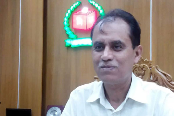 ইভিএমে জাল ভোট দিতে না পারায়, ভোটের হার কম : ইসি সচিব
