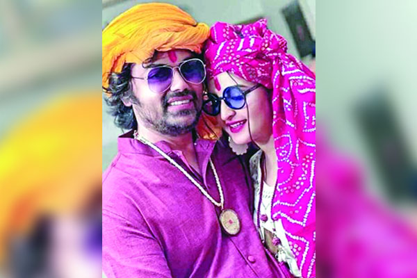 ৩ টাকা দেনমোহরে বিয়ে করলেন পরীমণি
