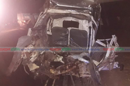 চট্টগ্রামে সড়ক দুর্ঘটনায় নিহত ১৫ 