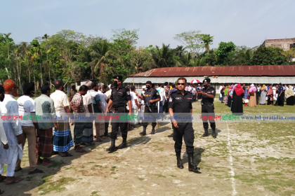 বাগেরহাটের উপনির্বাচনে ব্যাপক ভোটার উপস্থিতি