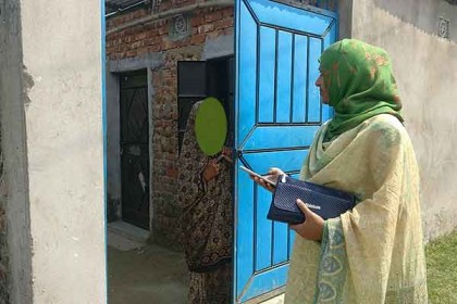 ইউএনও আসার আগেই বাড়ি থেকে পালালেন সৌদিফেরত প্রবাসী