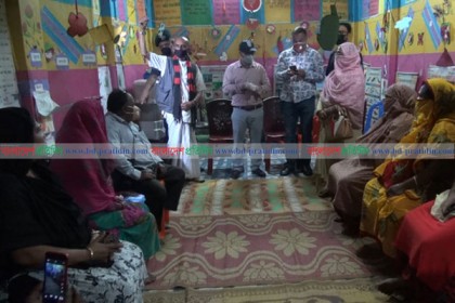 ফরিদপুরে দুই যৌনপল্লী লকডাউন