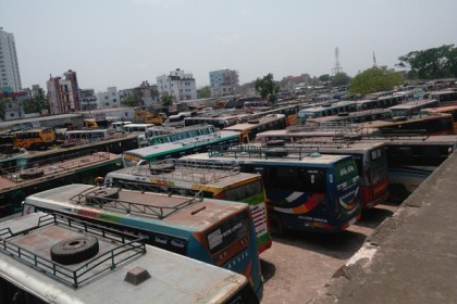 ২৫ মার্চ সকাল থেকে খুলনায় দূরপাল্লার যান চলাচল বন্ধ
