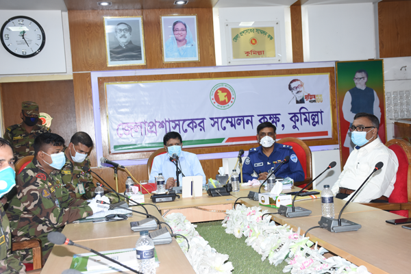 জনসমাগম বন্ধে বুধবার থেকে কুমিল্লায় সেনা টহল 