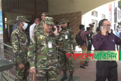 রংপুরে মাঠে নেমেছে সেনাবাহিনী, জেলা প্রশাসনের হটলাইন চালু