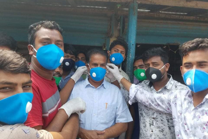 করোনাভাইরাস প্রতিরোধে জনগণের পাশে তাড়াশ ছাত্রলীগ