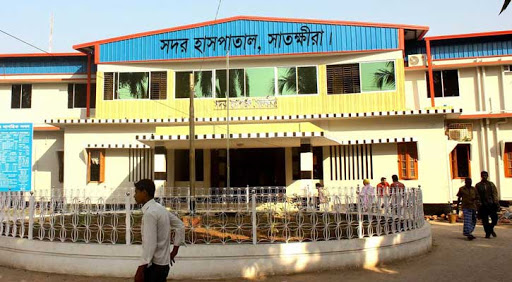 পিপিই নয়, চিকিৎসক ও নার্সদের দেওয়া হচ্ছে ‘রেইনকোট’