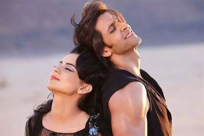 স্ত্রীর সঙ্গে থেকেই কঙ্গনার সঙ্গে লিভ ইন হৃত্বিকের! 