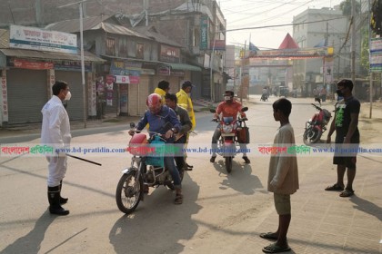 জামালপুরে করোনা সংক্রমণ প্রতিরোধে আইন শৃঙ্খলা বাহিনীর অভিযান