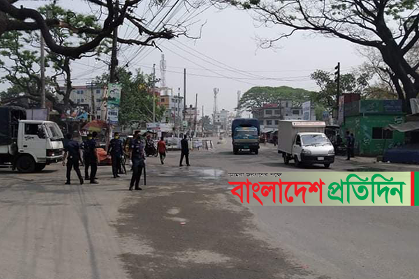 করোনায় স্থবির সিরাজগঞ্জ, কোয়ারেন্টাইনে ৫২৬ জন