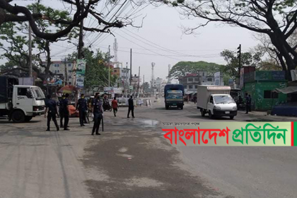 করোনায় স্থবির সিরাজগঞ্জ, কোয়ারেন্টাইনে ৫২৬ জন