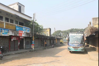চুয়াডাঙ্গায় গণপরিবহন ও ব্যবসাকেন্দ্র বন্ধ 