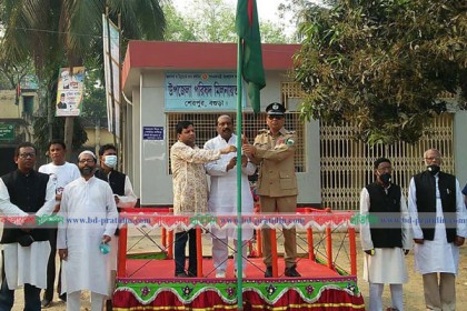 বগুড়ায় করোনাভাইরাস সতর্কতা
নিয়ে স্বাধীনতা দিবস উদযাপন