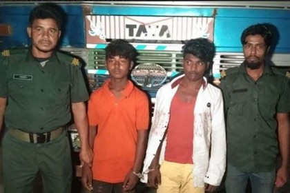 বেনাপোল বন্দর থেকে পণ্যসহ ভারতীয় ট্রাক চুরি করে পালানোর সময় আটক ২