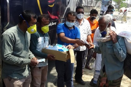আটকে পড়া  ১৯৮ শ্রমিককে বাড়ি পাঠানো হলো