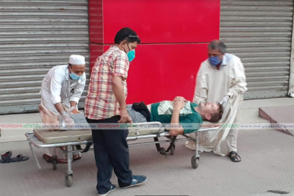 সিলেটে রাস্তায় পড়ে থাকা বিদেশি নাগরিক কোয়ারেন্টাইনে 