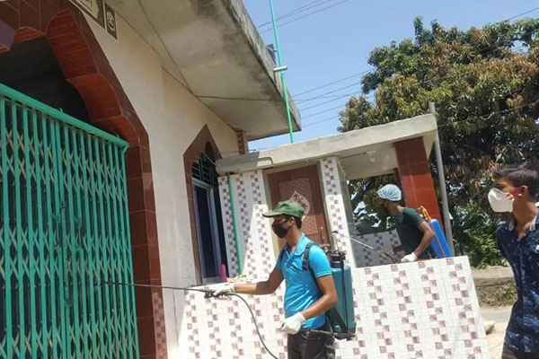 লাকসামে করোনা সচেতনতায় তৎপর ভিক্টোরি অব হিউম্যানিটি 