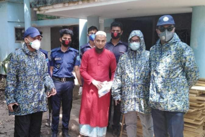 চট্টগ্রামে কাশির ওষুধ যখন করোনার ‘প্রতিষেধক’