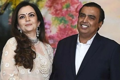টাটা’র পর করোনা মোকাবেলায় মুকেশ আম্বানিও দিলেন ৫০০ কোটি