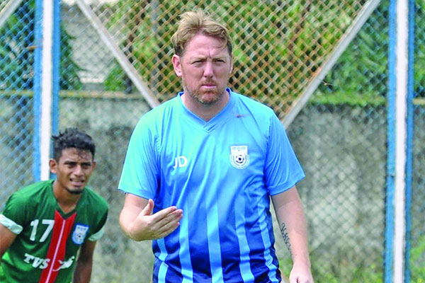 খেলা নেই তবু ব্যস্ত জেমি ডে