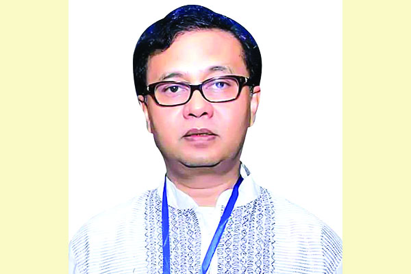 দুস্থদের পাশে আলাউদ্দিন নাসিম