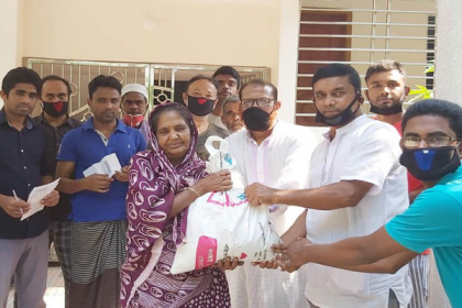 চরভদ্রাসনে ব্যক্তি উদ্যোগে খাদ্য সহায়তা প্রদান