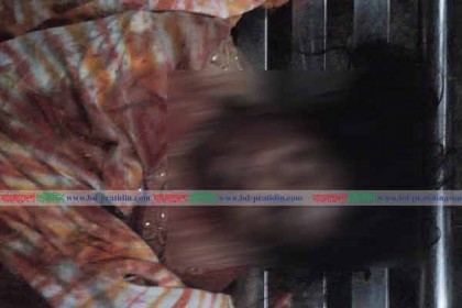 নরসিংদীতে কালবৈশাখী ঝড়, দেয়াল ধসে তরুণীর মৃত্যু 