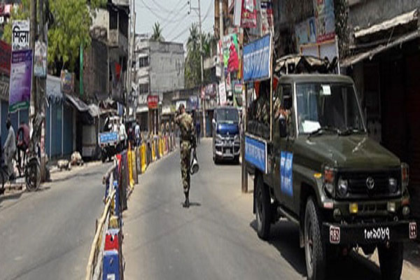 নাটোরে সেনা টহল জোরদার