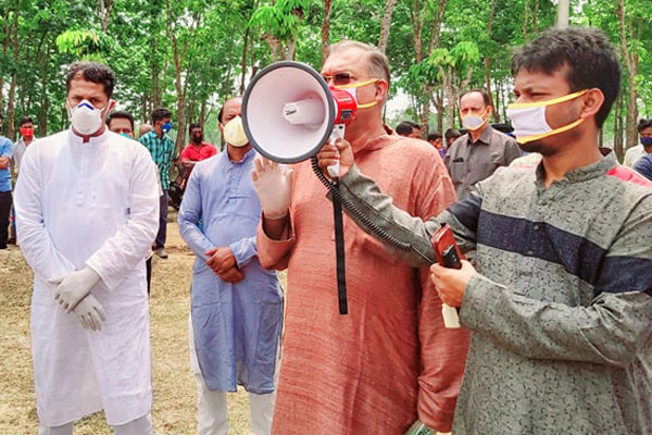 জনসচেতনতায় মাঠে আব্দুস শহীদ এমপি