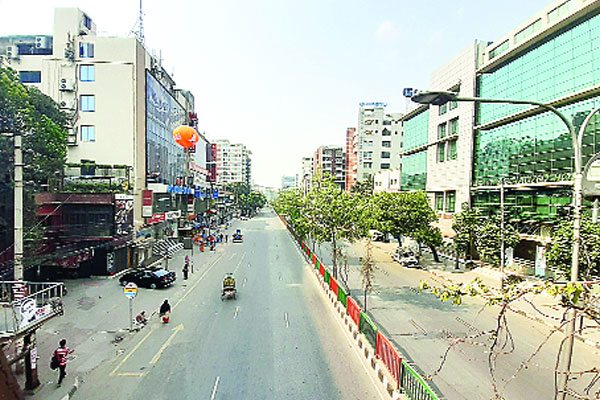 পাল্টে গেছে রাজধানীর চিত্র