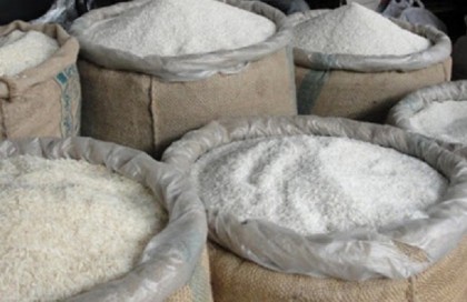 ঝালকাঠিতে ১০ টাকা কেজিতে চাল বিক্রি শুরু