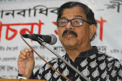 প্রধানমন্ত্রীর ঘোষিত প্রণোদনায় নিম্ন মধ্যবিত্তদের হতাশ করেছে : মান্না

