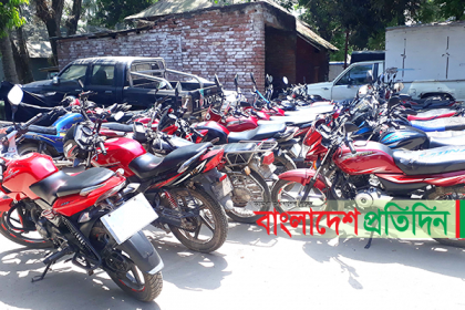 মোটরসাইকেল নিয়ে বের হলেই জব্দ, মামলা