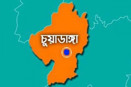 চুয়াডাঙ্গায় কর্মহীন মানুষের মাঝে খাদ্যসামগ্রী বিতরণ